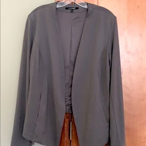 Women’s casual blazer